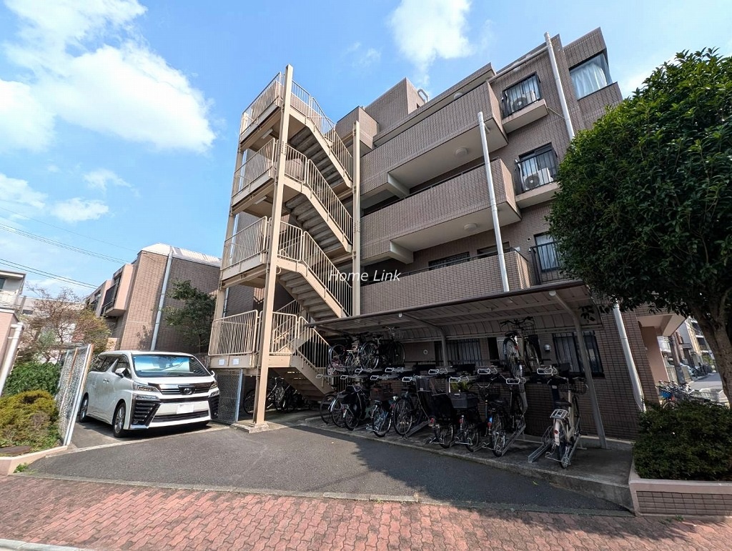 ファミール成増　北側からの外観